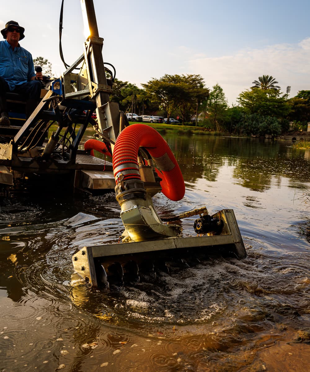 pond dredging using suction pump